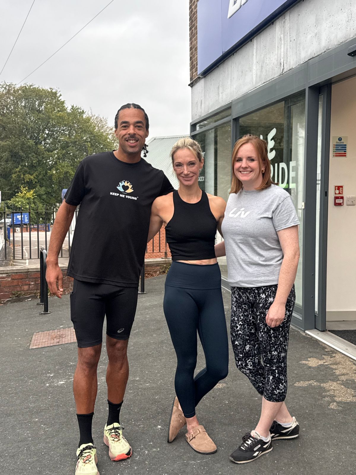 Jenny with Nicola from Giant and Ade from KMY Run Club, outside the Giant Store before the Run. Yoga. event.